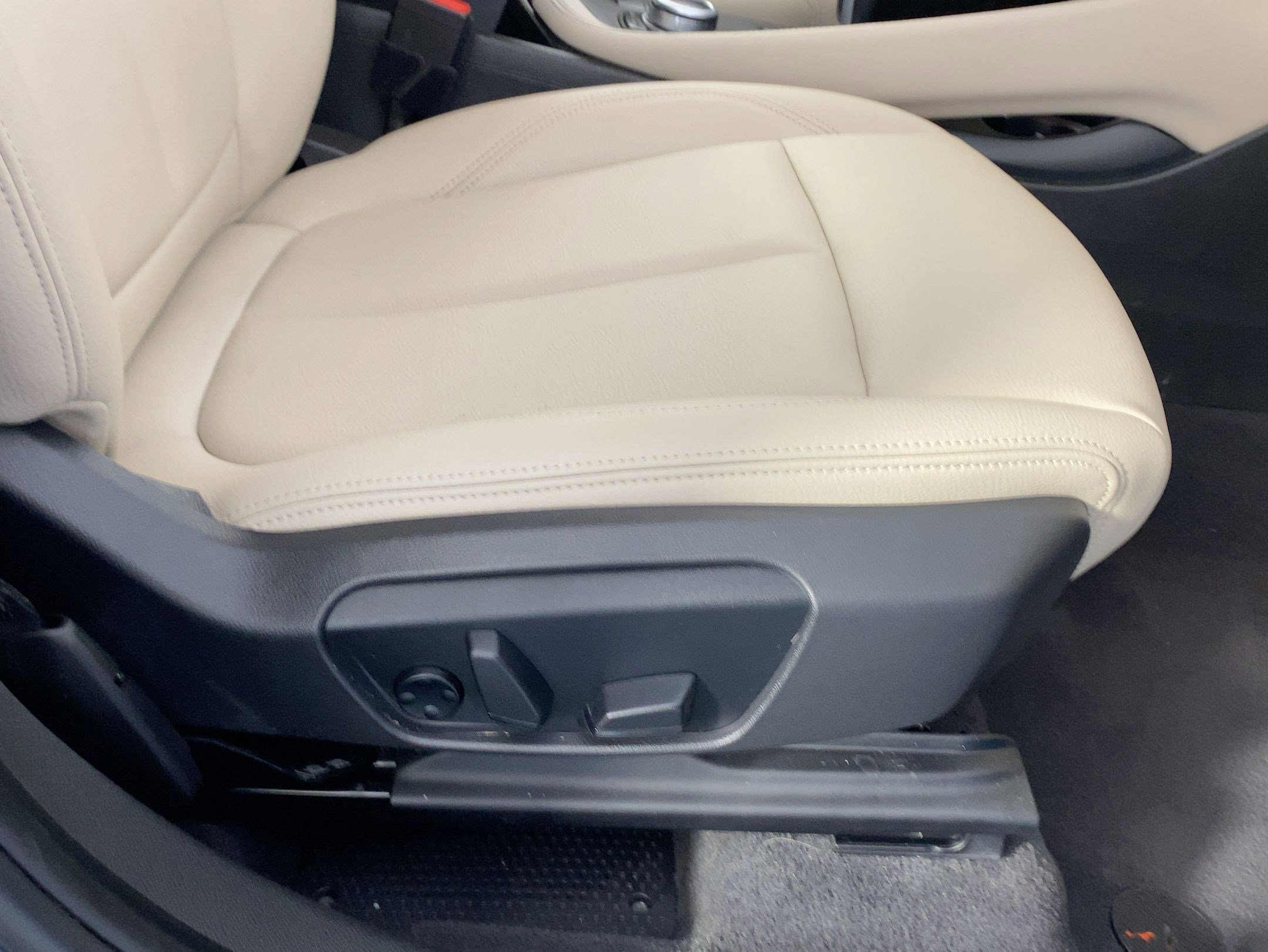 Used 2021 BMW X1 sDrive28i w/ Convenience Package image 32