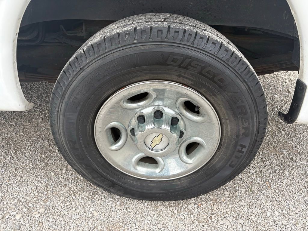 Used 2013 Chevrolet Express 2500 LS RWD image 20