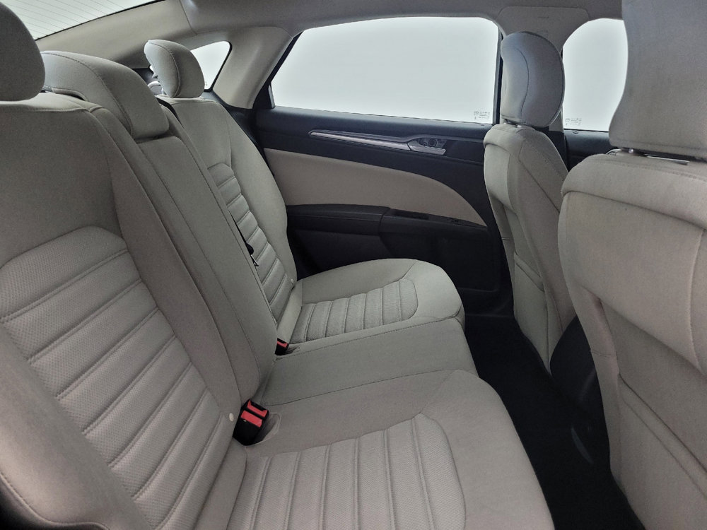 Used 2018 Ford Fusion S image 19