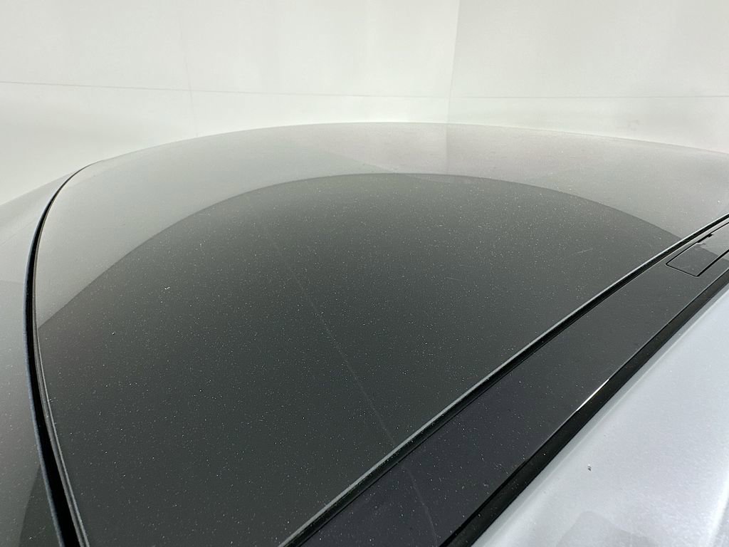 New 2025 Porsche Taycan image 14