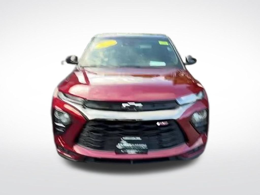 Used 2022 Chevrolet TrailBlazer RS w/ Technology Package AWD/4WD image 3