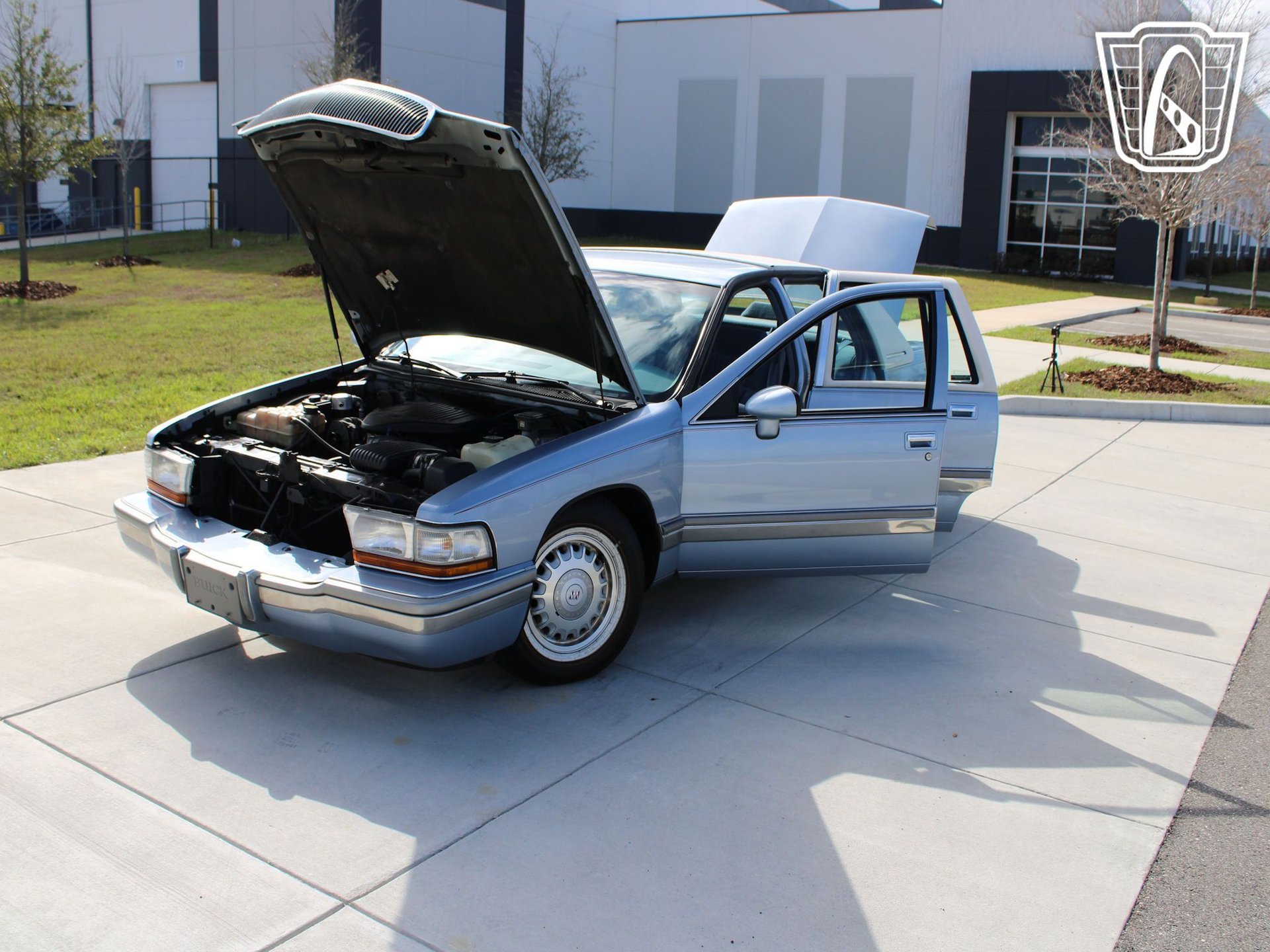 Used 1994 Buick Roadmaster Sedan image 31