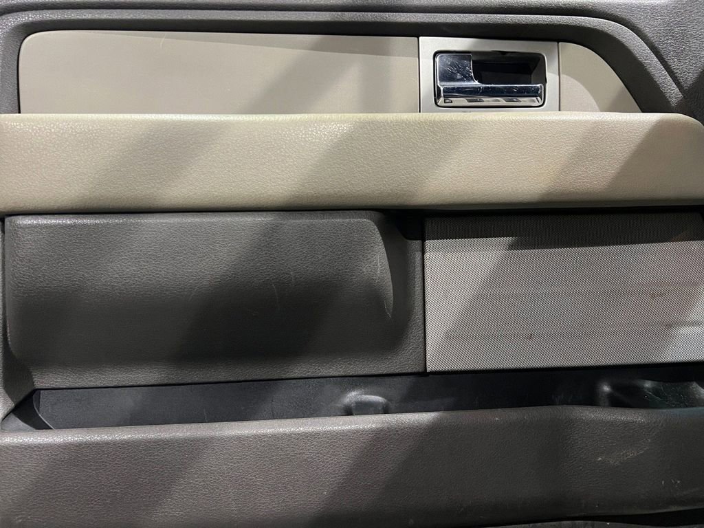 Used 2010 Ford F150 XLT image 18