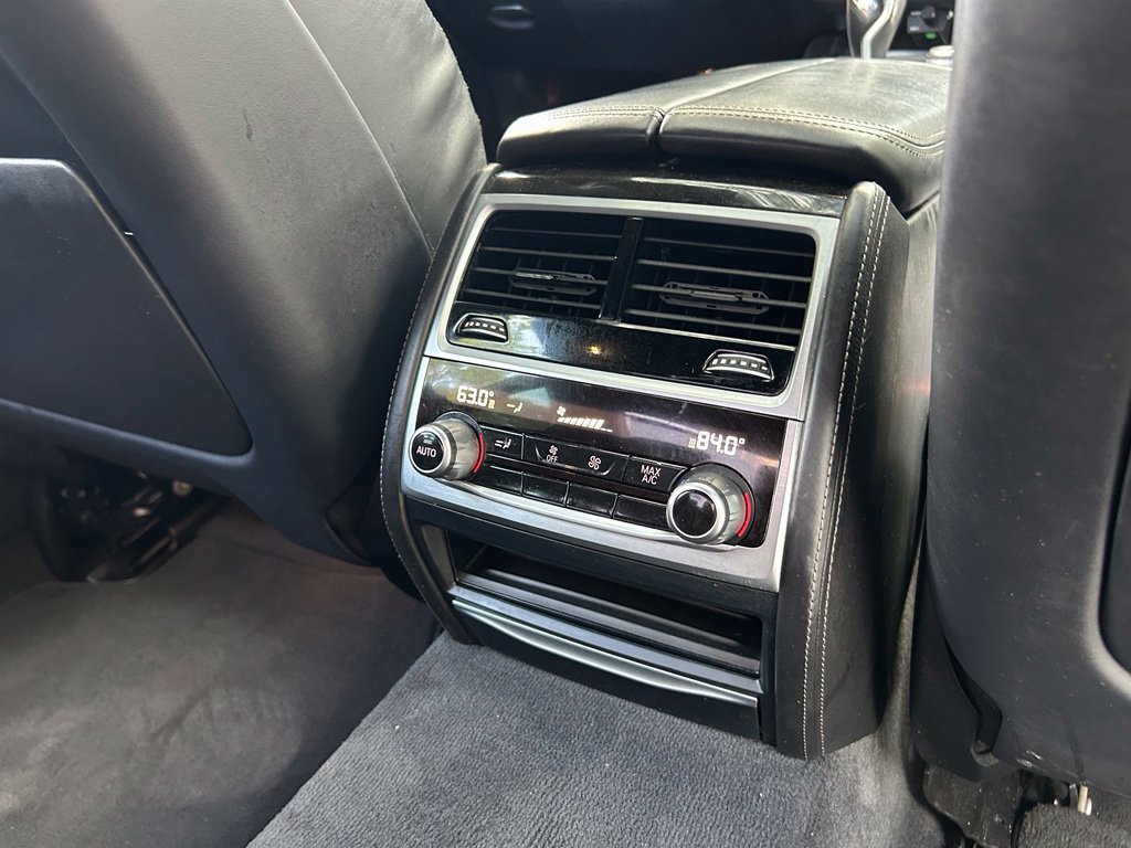 Used 2016 BMW 740i RWD image 46