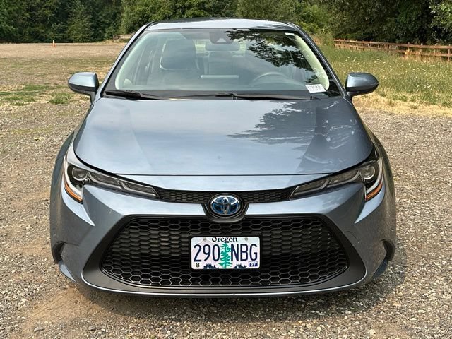 Used 2022 Toyota Corolla LE FWD image 3