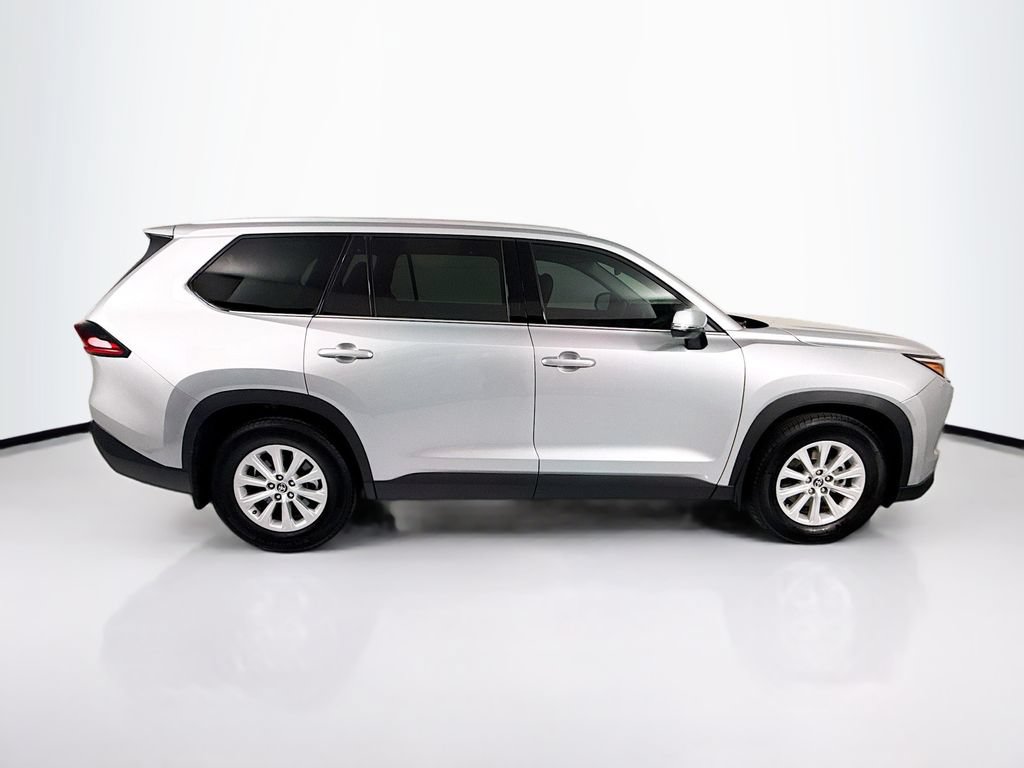 Used 2026 Toyota Grand Highlander FWD image 4
