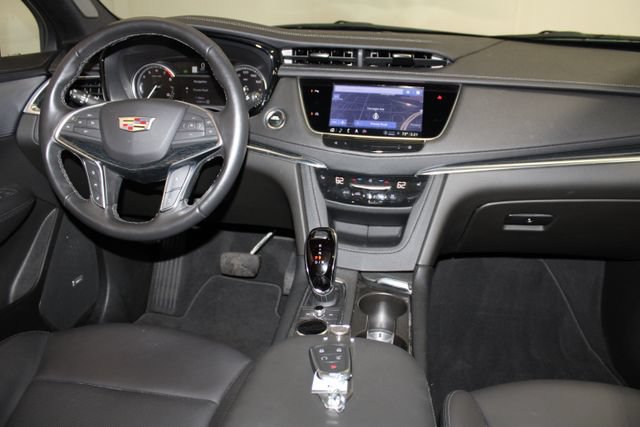 Certified 2024 Cadillac XT5 Premium Luxury AWD/4WD image 15
