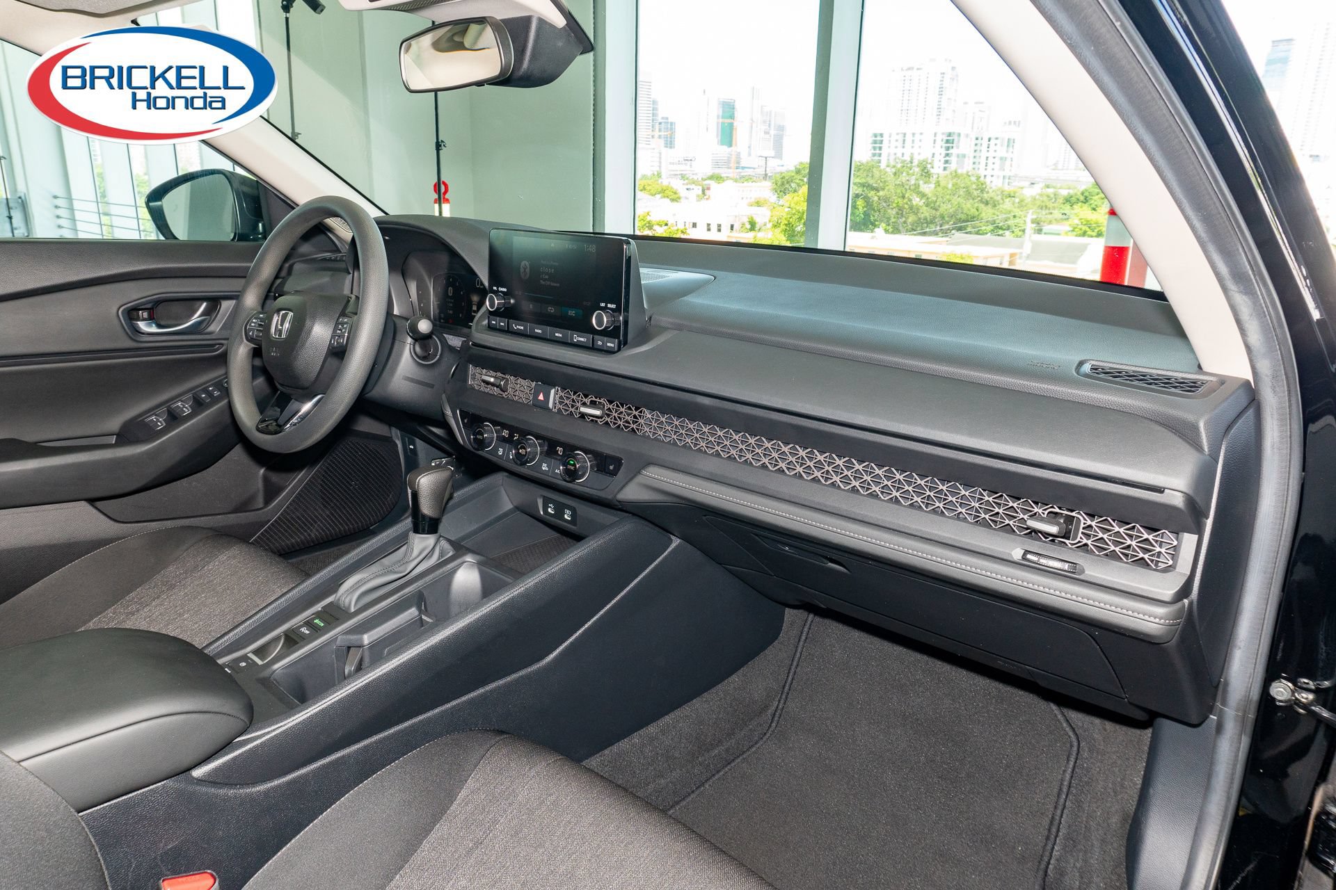 Certified 2025 Honda Accord SE image 18