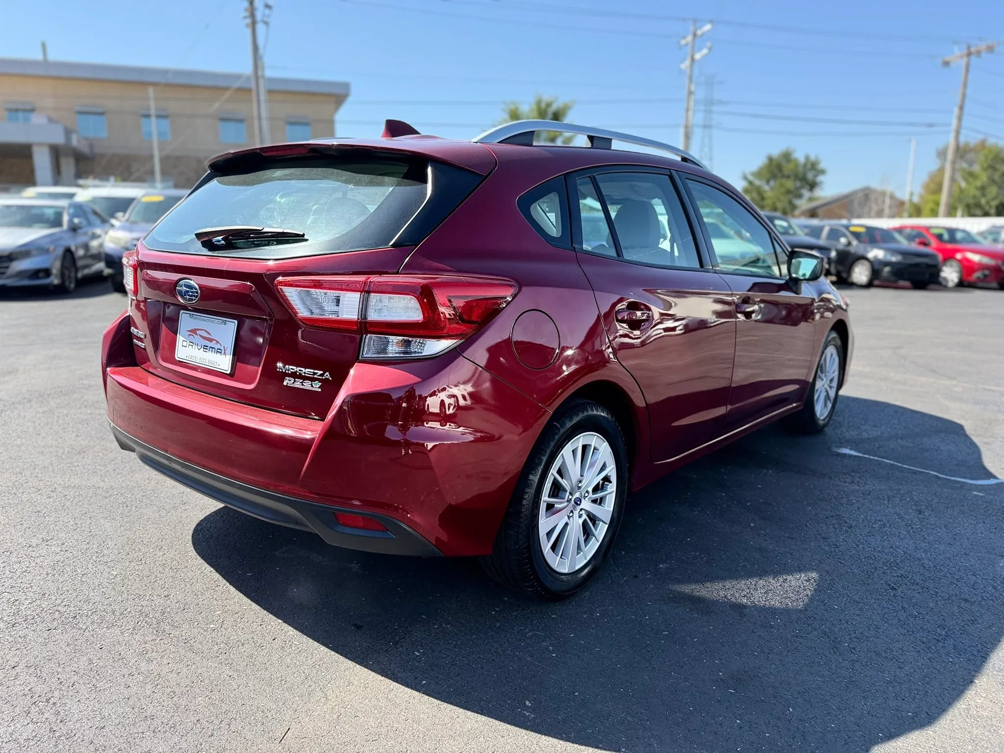 Used 2017 Subaru Impreza 2.0i Premium AWD/4WD image 3