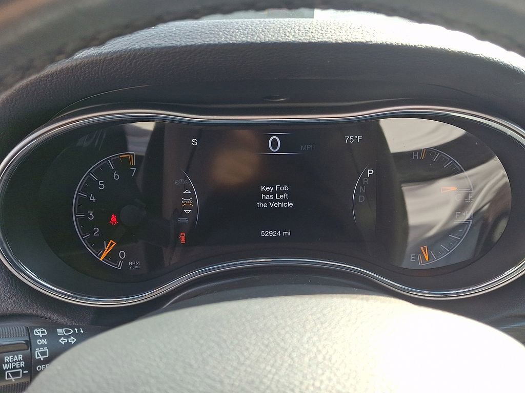 Used 2021 Jeep Grand Cherokee Laredo image 20