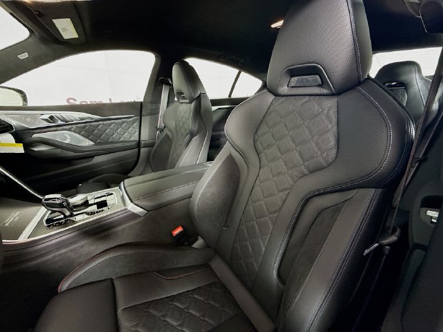 Used 2026 BMW M850i xDrive AWD/4WD image 22