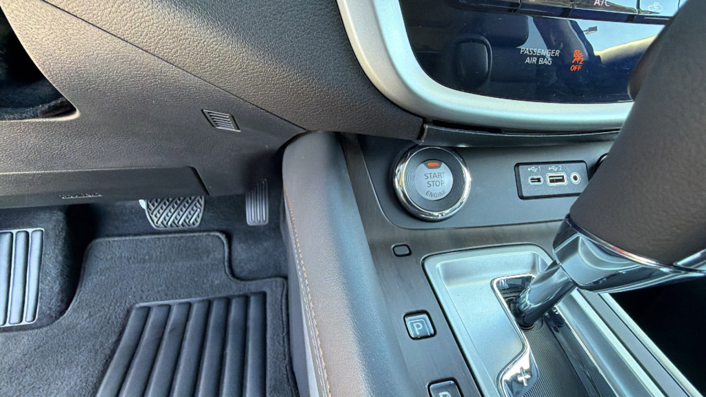 Used 2022 Nissan Murano Platinum w/ Cargo Package FWD image 17