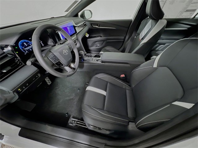 New 2026 Toyota Camry SE image 12