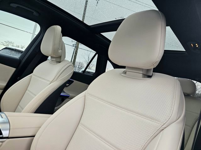 New 2026 Mercedes-Benz GLC 300 4MATIC image 19