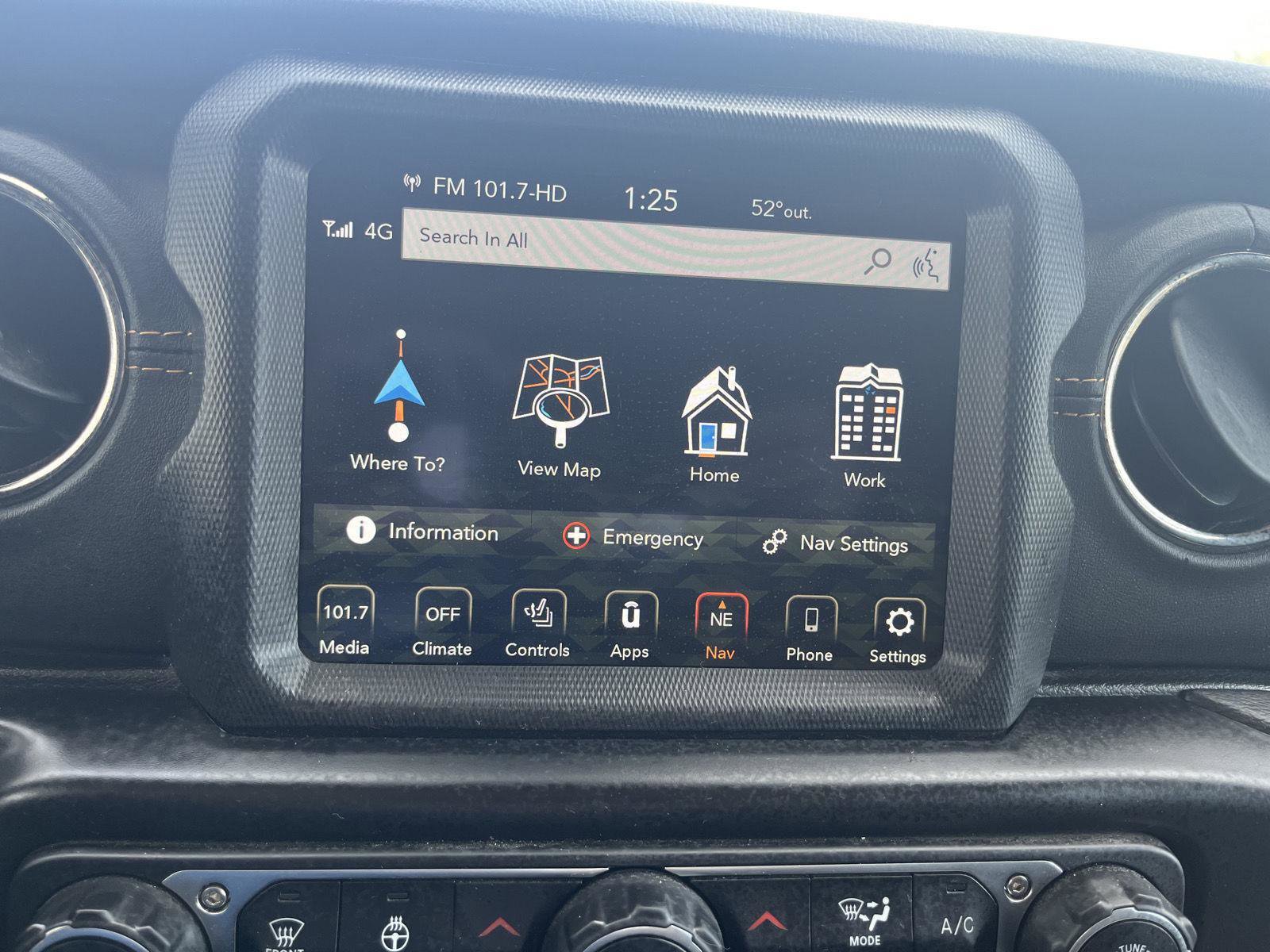 Used 2022 Jeep Gladiator Overland AWD/4WD image 22