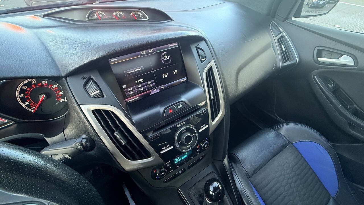 Used 2013 Ford Focus ST image 28