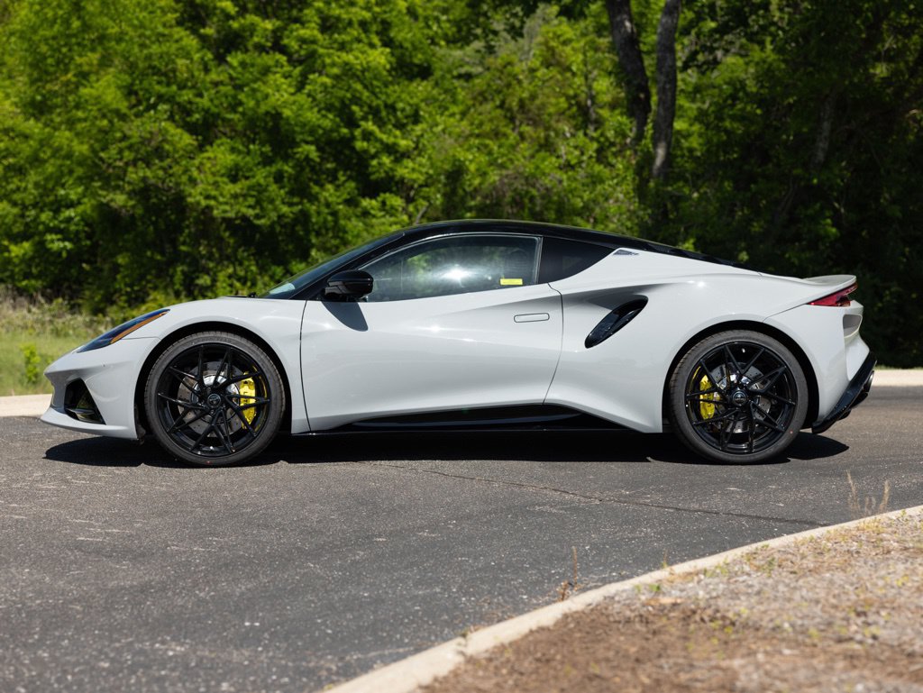 New 2026 Lotus Emira RWD image 3