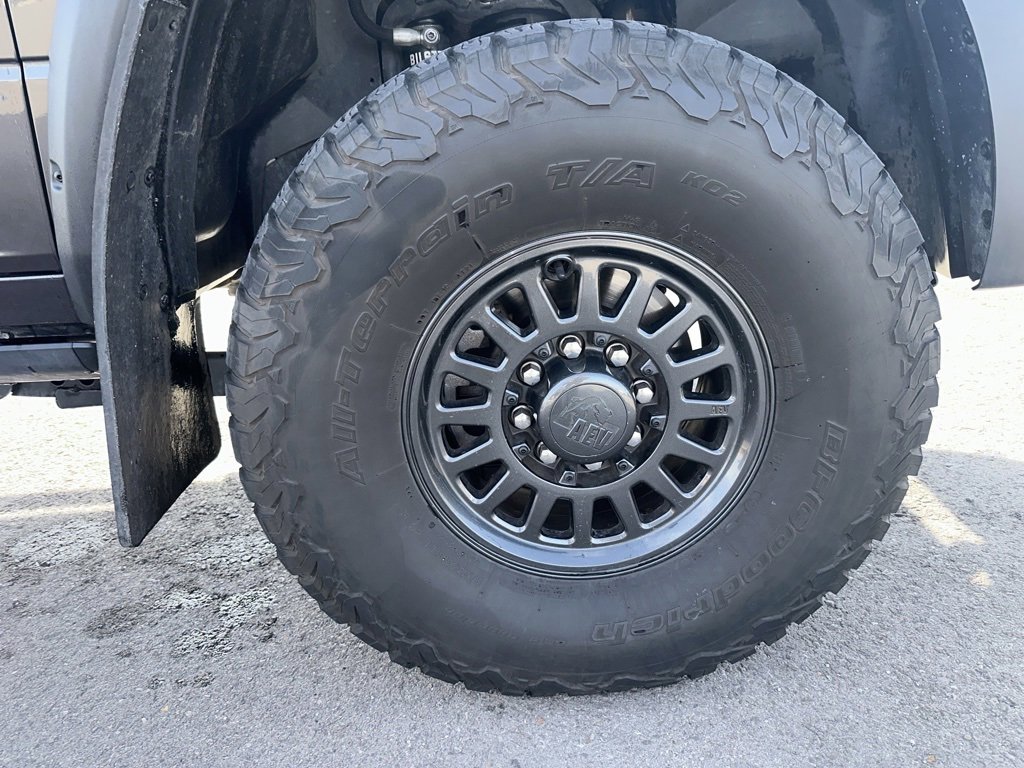 Used 2022 RAM 2500 Limited w/ Night Edition image 8