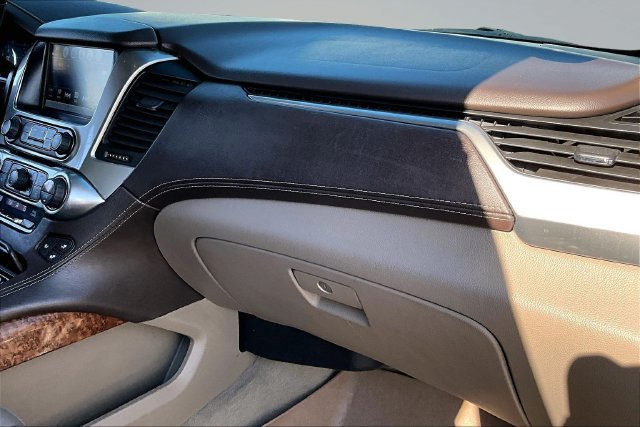 Used 2019 Chevrolet Tahoe Premier AWD/4WD image 27
