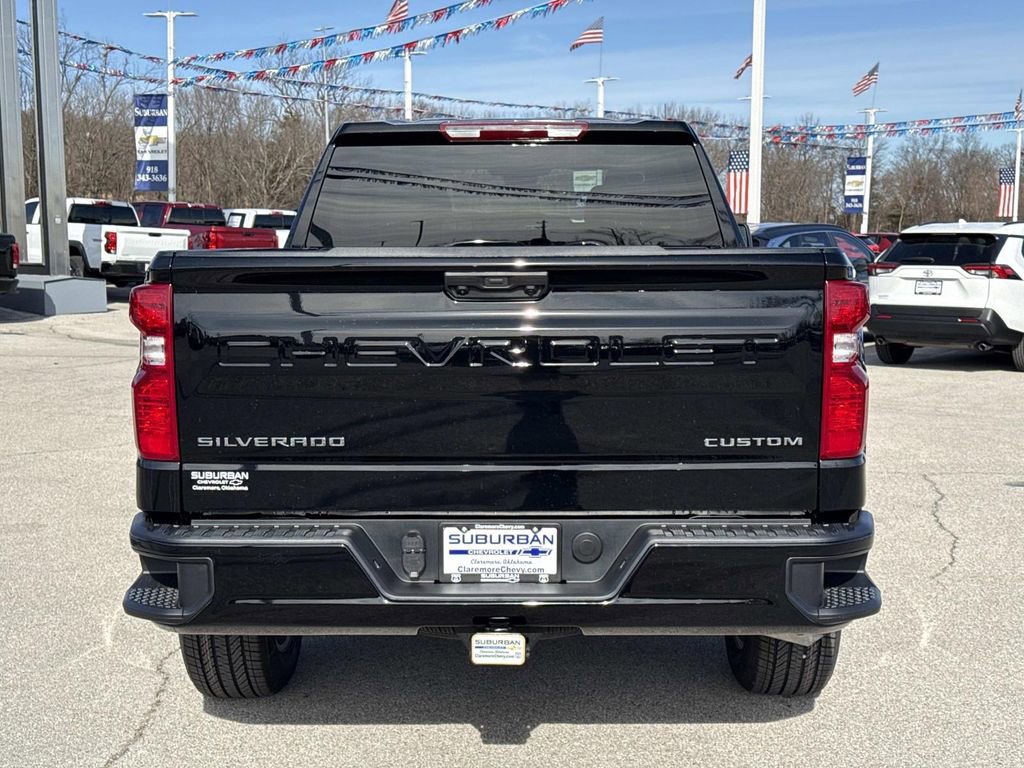 New 2026 Chevrolet Silverado 1500 Custom image 4