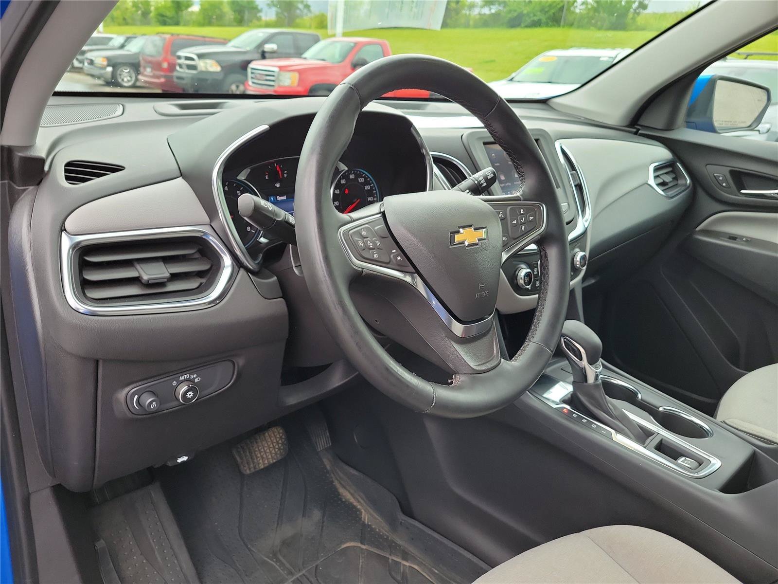 Used 2024 Chevrolet Equinox LT w/ LPO, Floor Liner Package FWD image 20