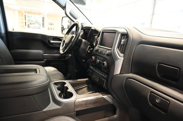 Used 2021 Chevrolet Silverado 1500 LTZ w/ Technology Package image 16