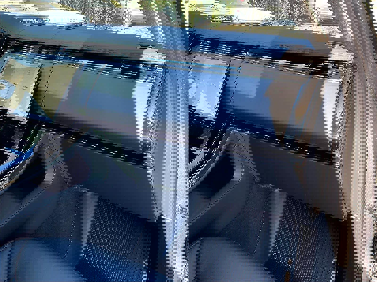 Used 2025 Land Rover Range Rover Sport S image 18