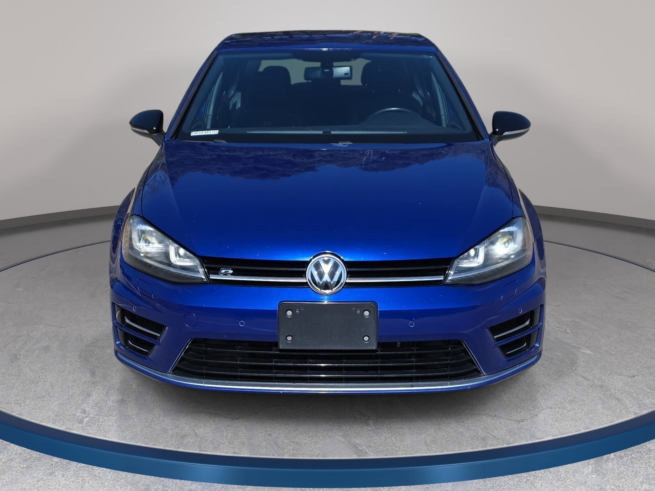 Used 2015 Volkswagen Golf R 4-Door AWD/4WD image 2