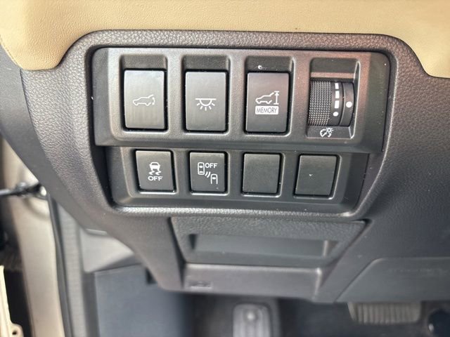 Used 2020 Subaru Ascent Limited w/ Technology Package AWD/4WD image 19