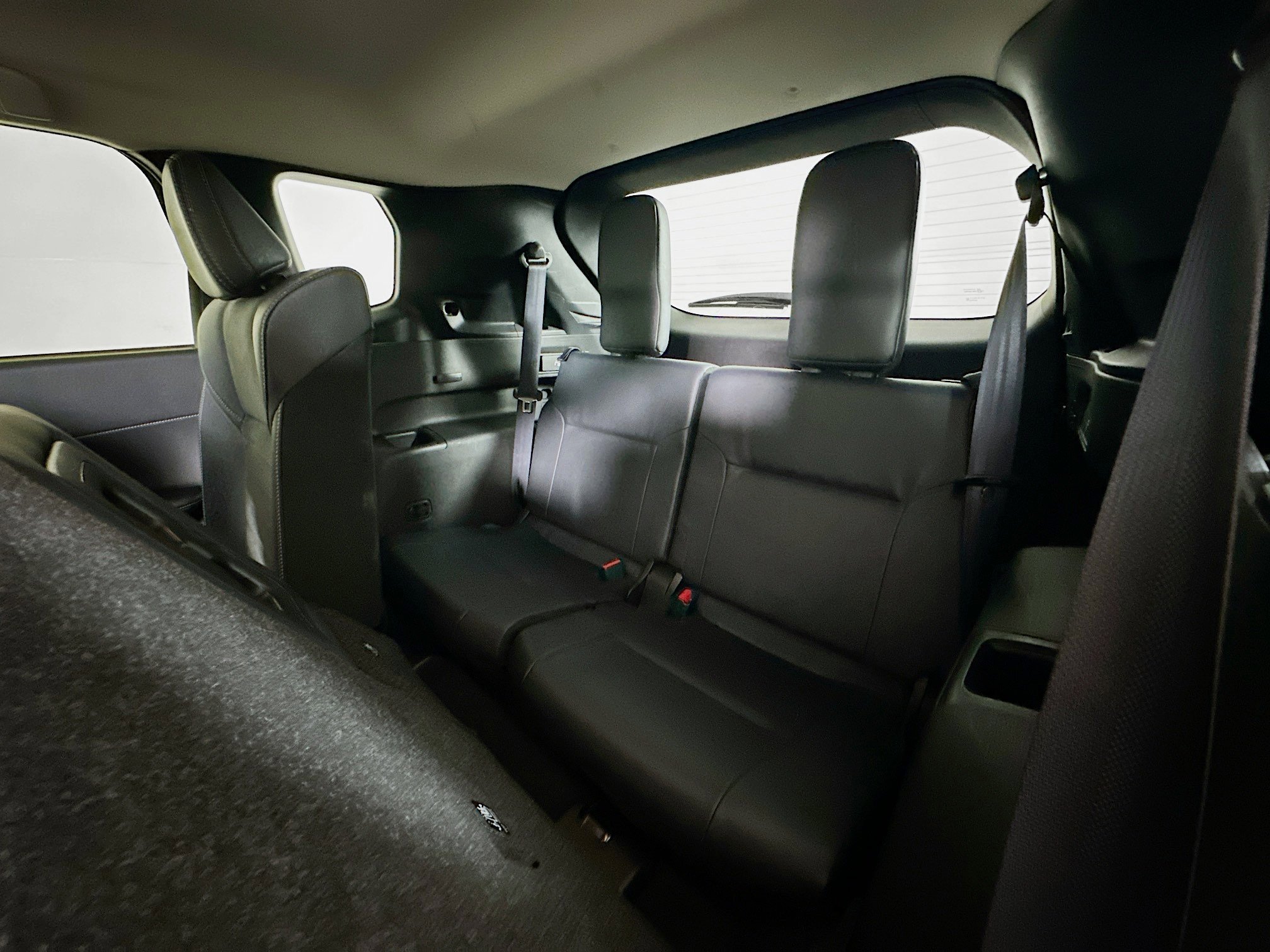 Used 2025 Mitsubishi Outlander SE image 34