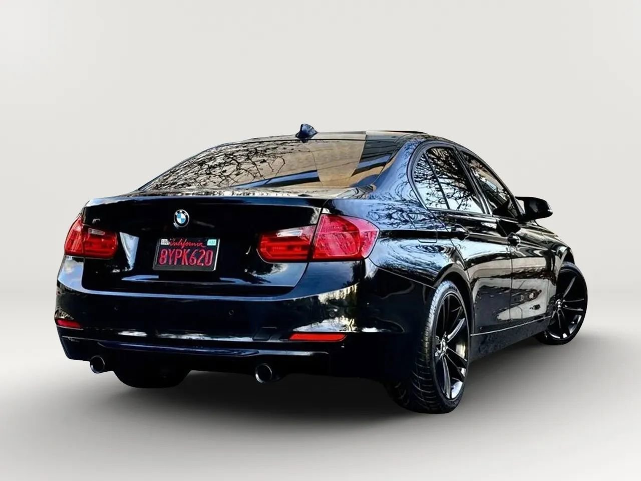Used 2012 BMW 335i Sedan RWD image 2