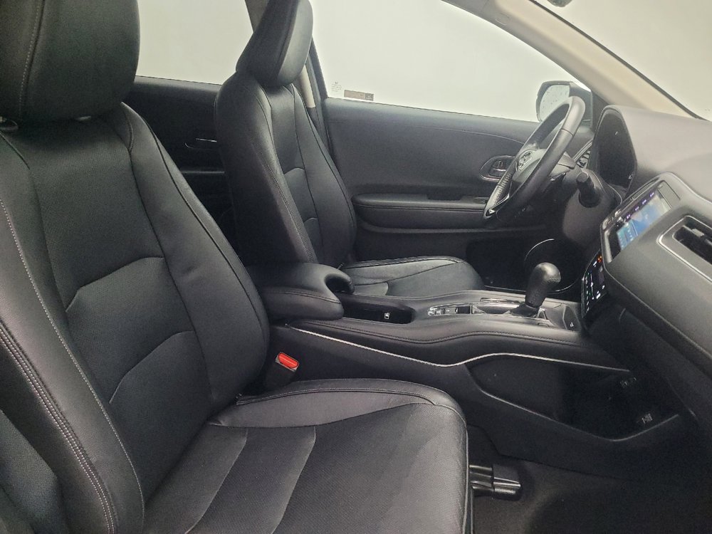Used 2019 Honda HR-V Touring image 21