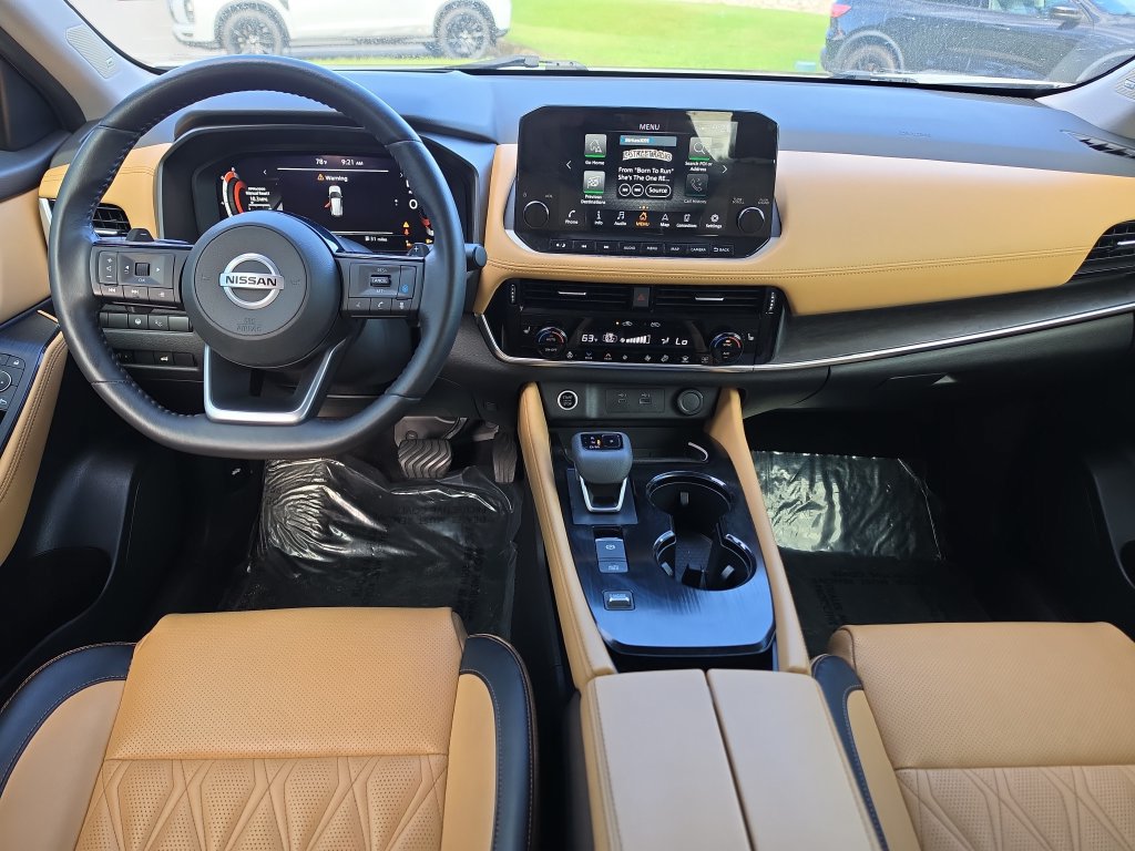 Used 2021 Nissan Rogue Platinum FWD image 10