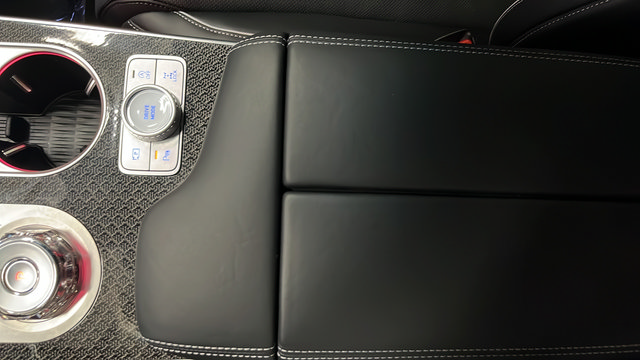 Used 2025 Genesis GV80 3.5T e-SC AWD/4WD image 20