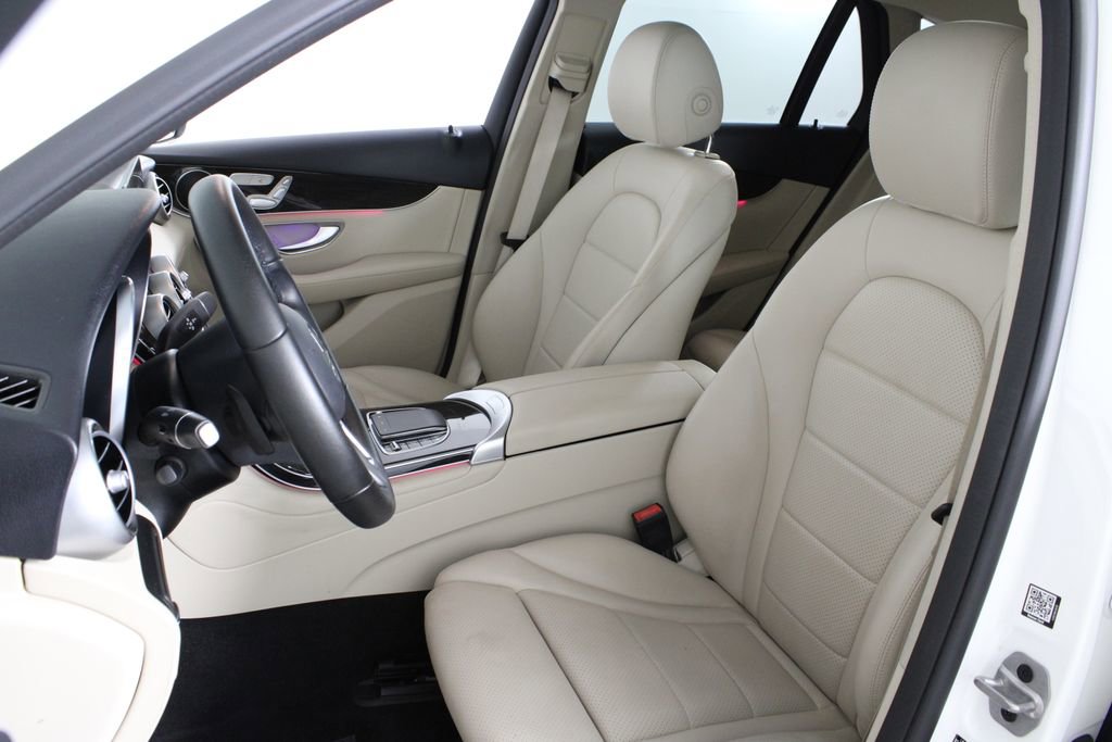 Used 2022 Mercedes-Benz GLC 300 GLC 300 image 18