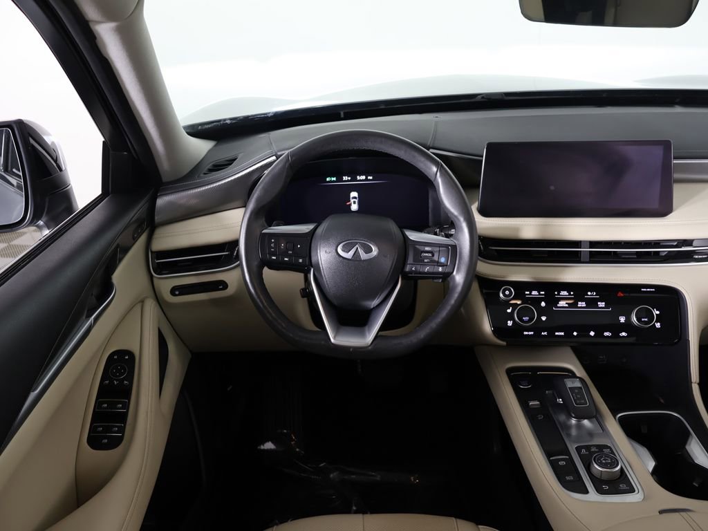 Used 2023 INFINITI QX60 Luxe image 39