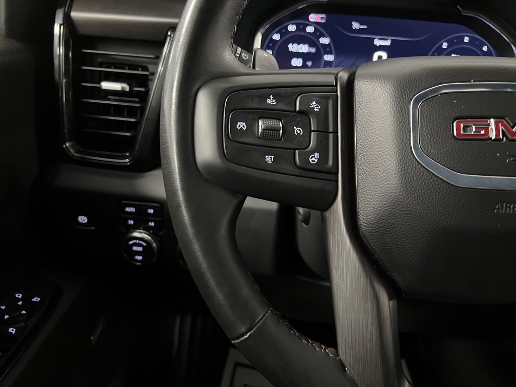 Used 2024 GMC Sierra 1500 AT4 image 32