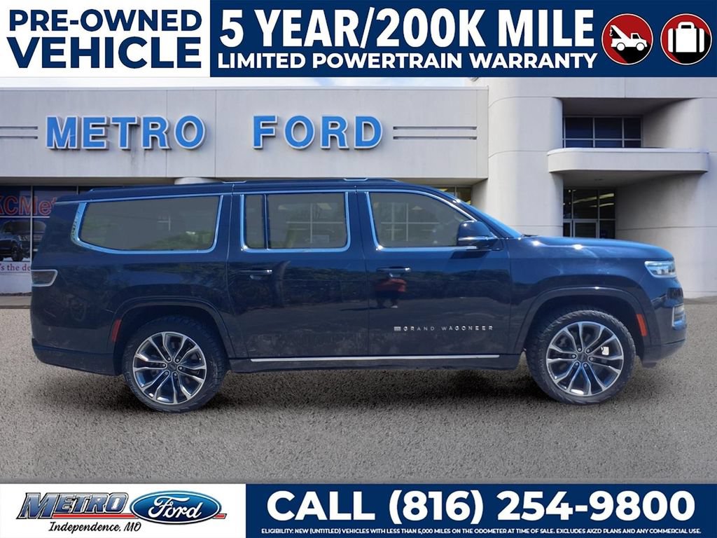 Used 2023 Jeep Grand Wagoneer L Series III w/ Rear Seat Video Group 1 AWD/4WD image 2