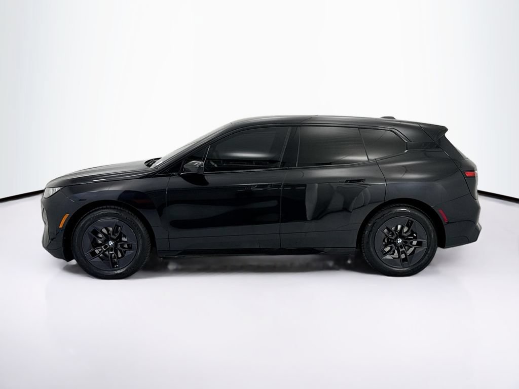 Certified 2026 BMW iX xDrive45 w/ Premium Package AWD/4WD image 8