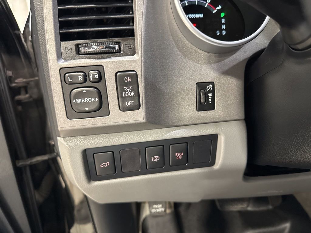 Used 2011 Toyota Sequoia Limited AWD/4WD image 14