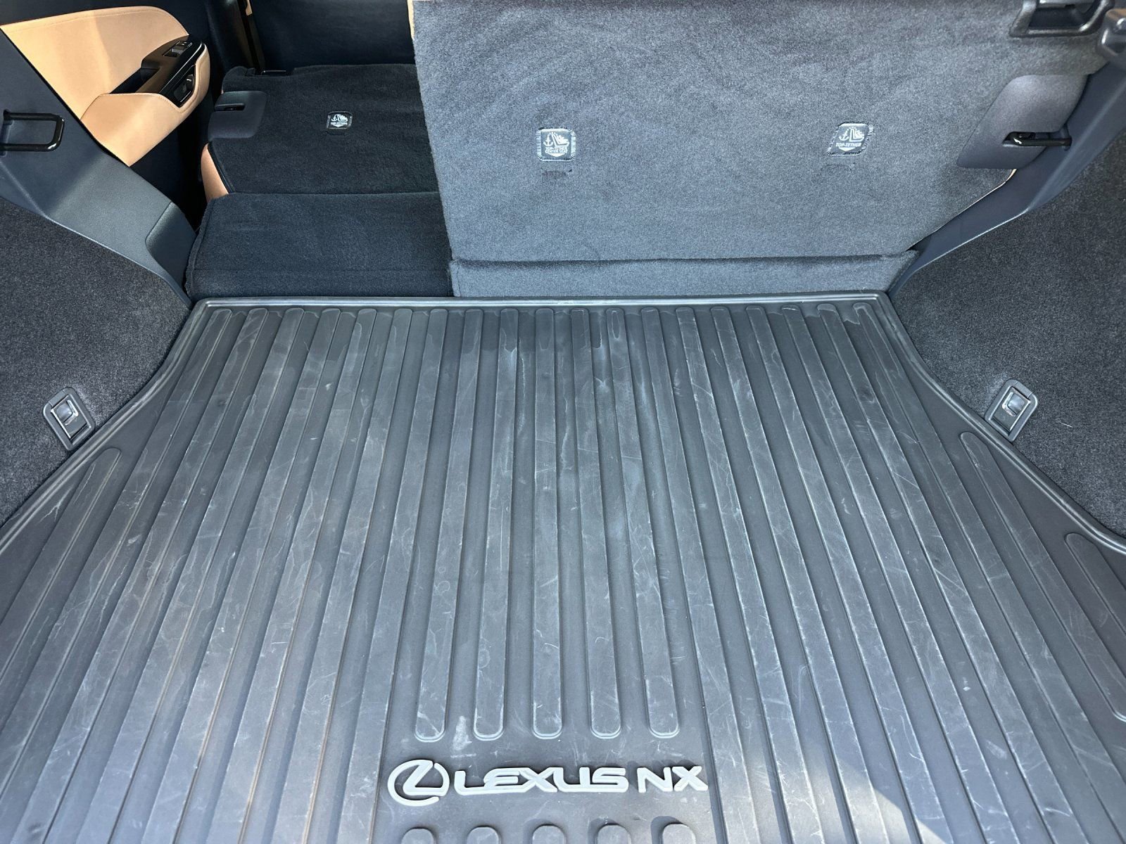 Used 2026 Lexus NX 350h AWD w/ Accessory Package (2T) image 17