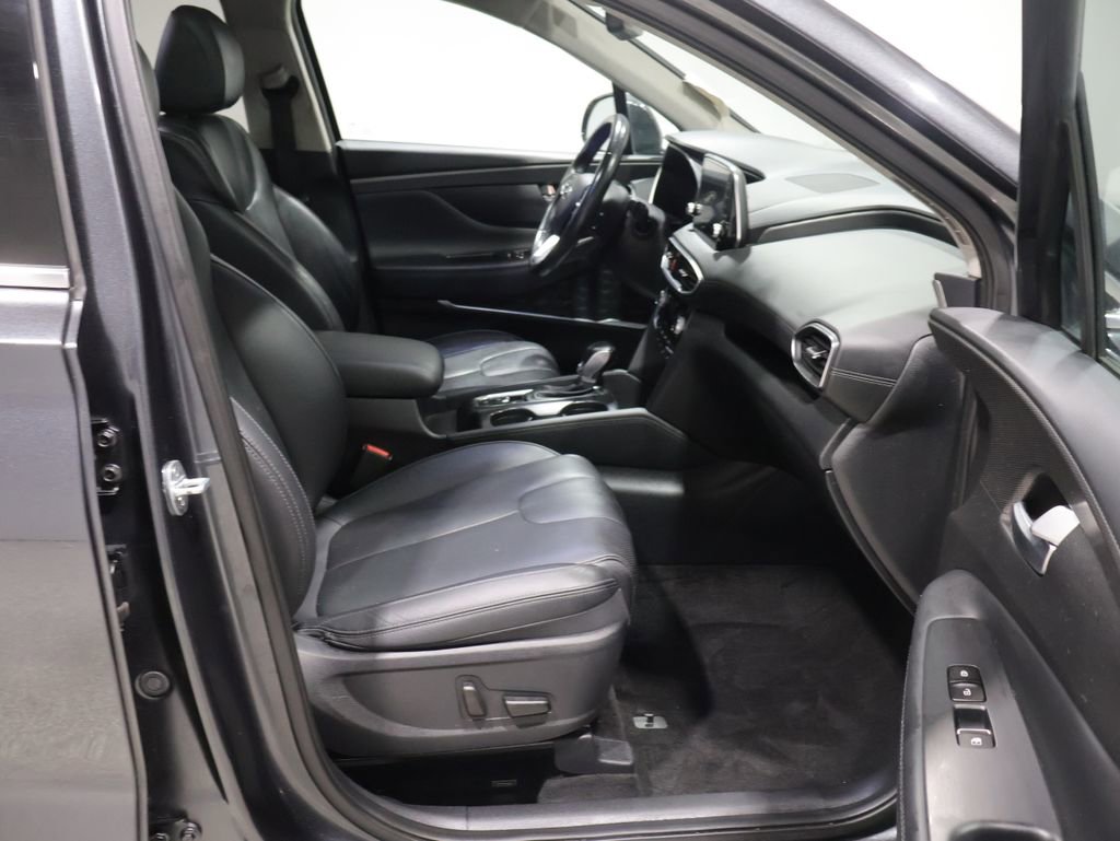 Used 2020 Hyundai Santa Fe Limited AWD/4WD image 25