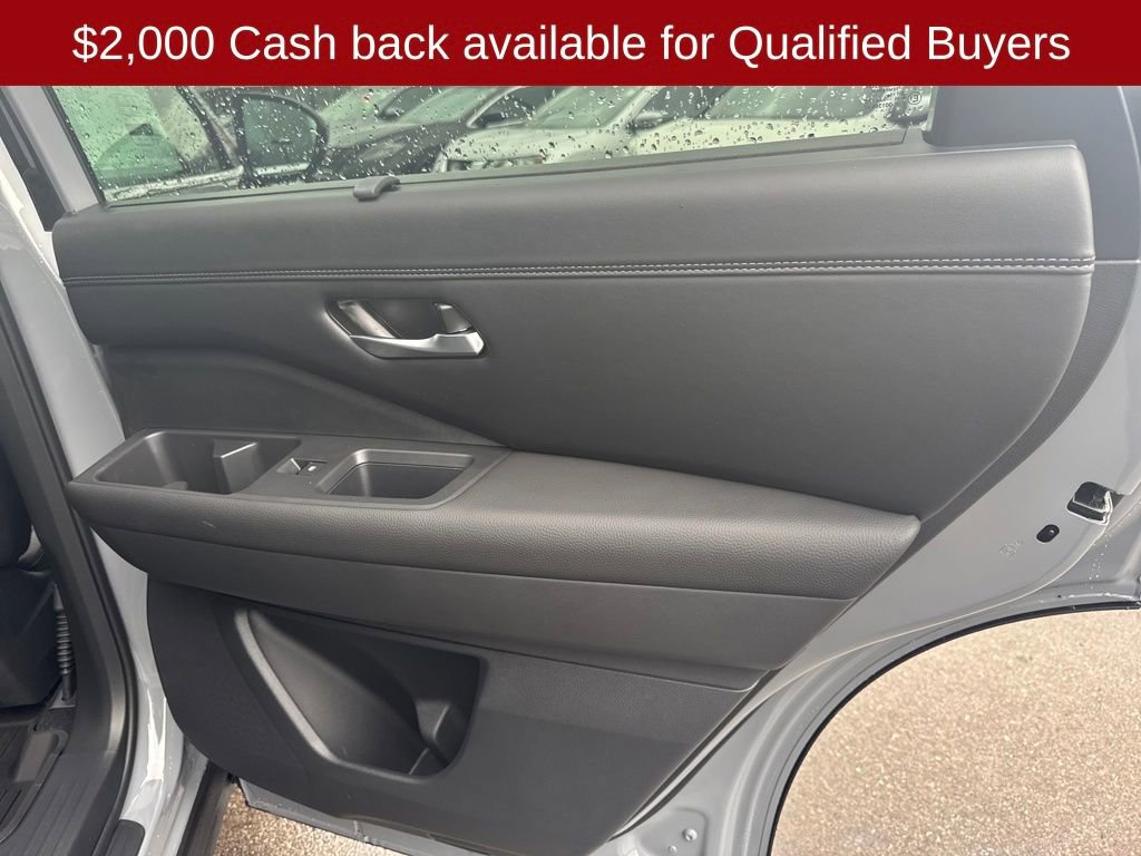 New 2026 Nissan Pathfinder Platinum image 43