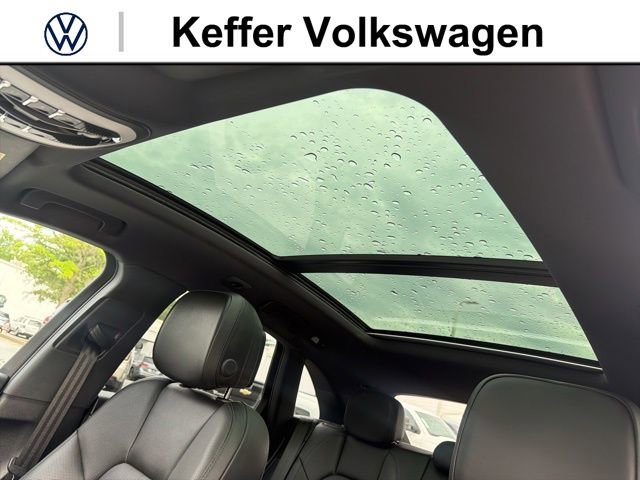 Used 2022 Porsche Macan S AWD/4WD image 30