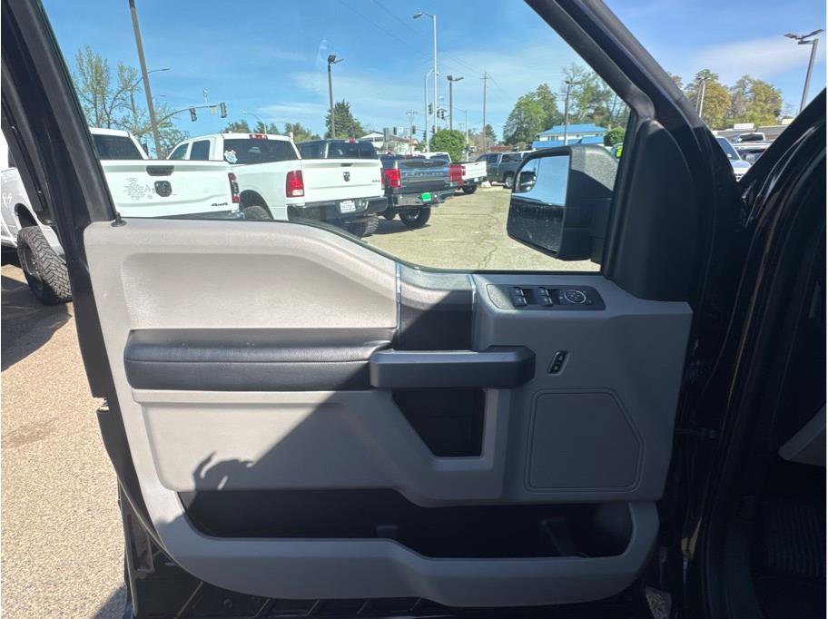 Used 2020 Ford F150 XLT w/ Equipment Group 301A Mid image 15