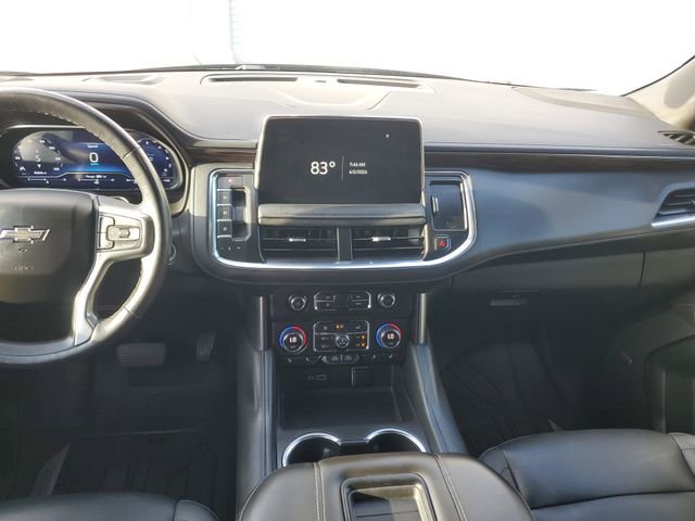 Used 2022 Chevrolet Suburban Z71 w/ Luxury Package AWD/4WD image 12