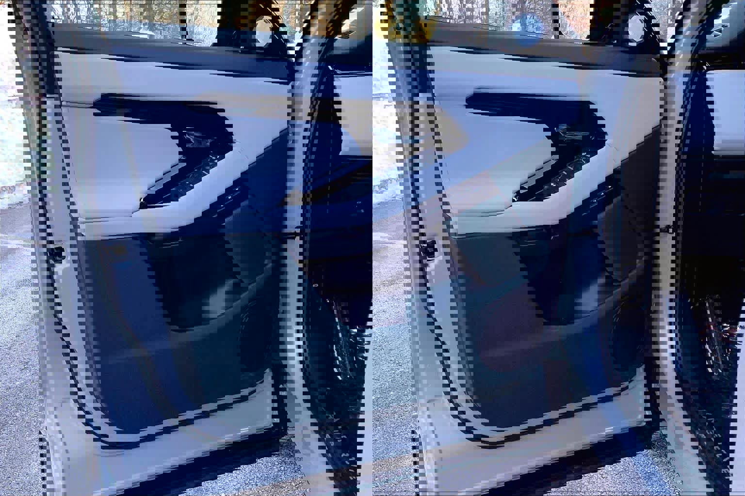 Certified 2026 Land Rover Range Rover Evoque Dynamic SE AWD/4WD image 21