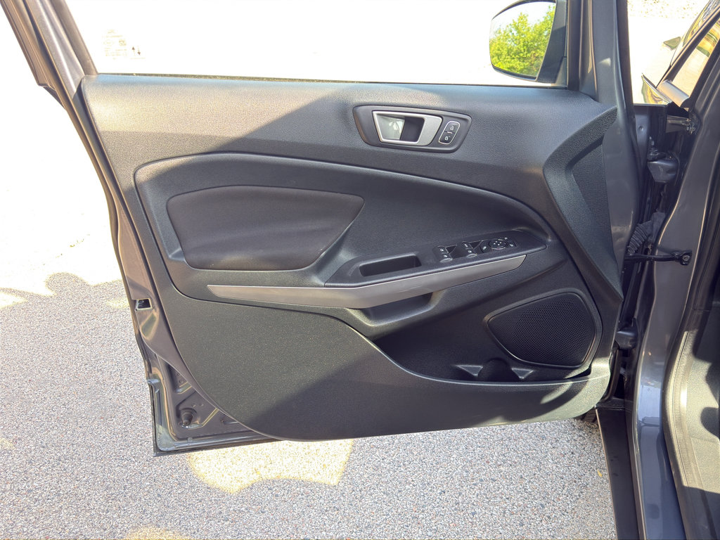 Used 2022 Ford EcoSport SE w/ SE Convenience Package AWD/4WD image 35