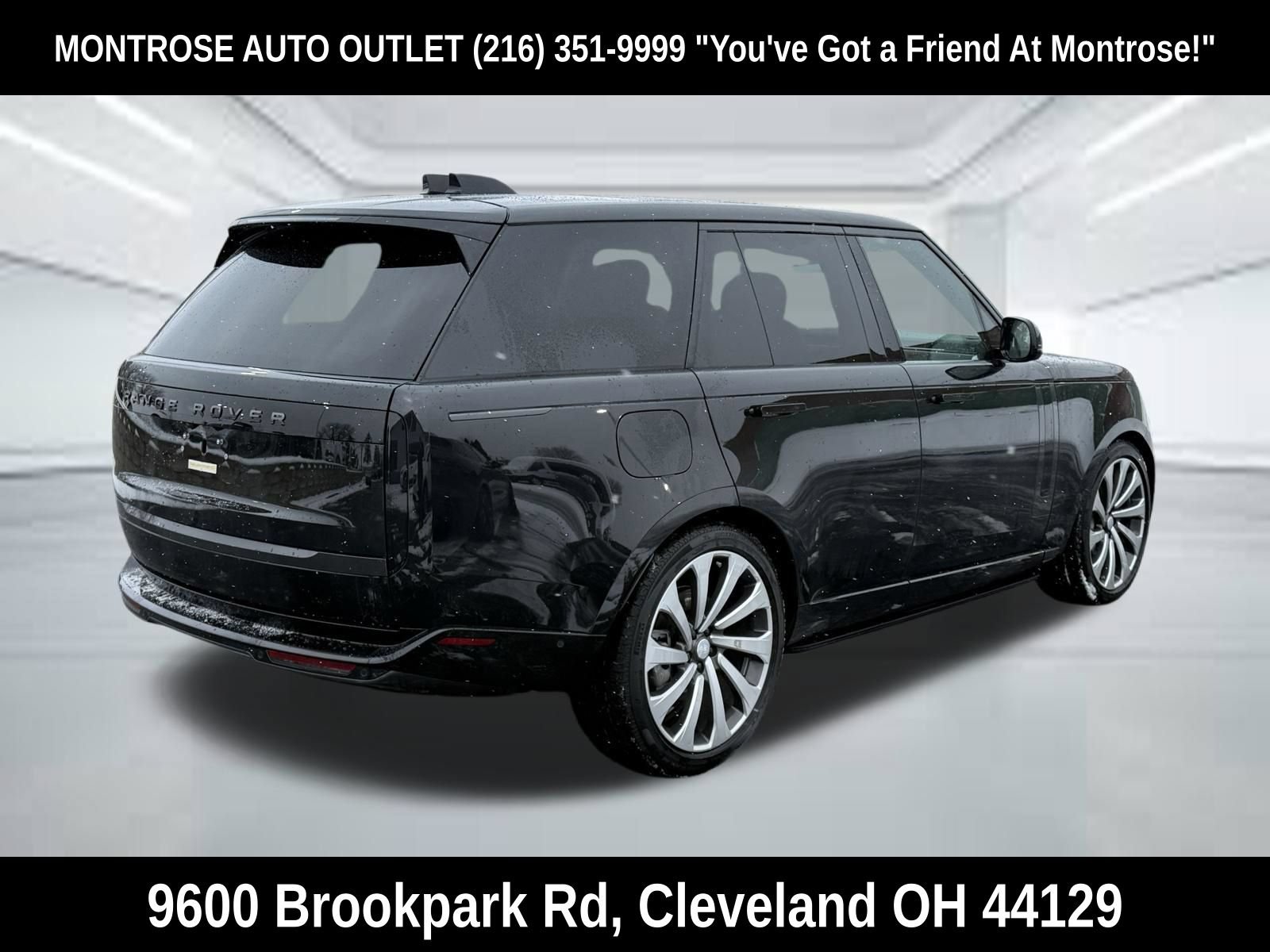 New 2025 Land Rover Range Rover SE AWD/4WD image 5