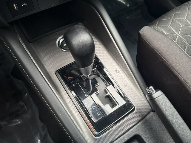 Used 2025 Mitsubishi Outlander Sport AWD image 22